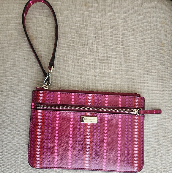 Kate Spade Pink Hearts Wristlet Wallet - Picture 2 of 7